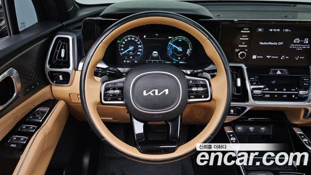 Kia Sorento 2022 — Şəkil 13/20