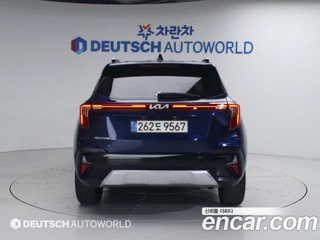 Kia Seltos 2022 — ფოტო 3/20