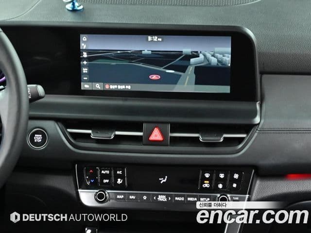 Kia Seltos 2022 — ფოტო 14/20