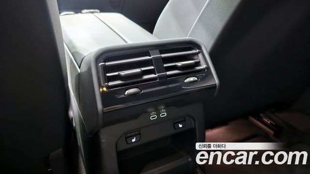 BMW 5 Series 2024 — Photo 1/30