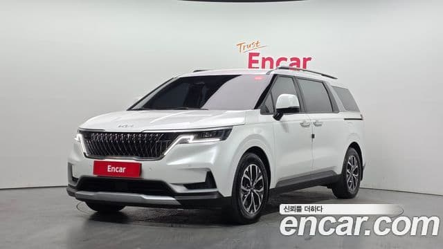 Kia Carnival 2022 — ფოტო 1/20