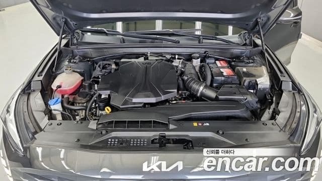 Kia K8 2022 — ფოტო 5/18
