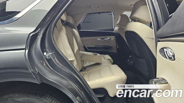 Genesis GV70 2022 — ფოტო 11/20