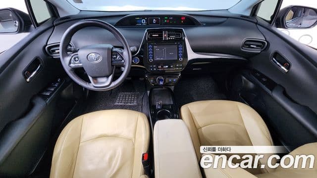 Toyota Prius 2019 — Şəkil 5/20