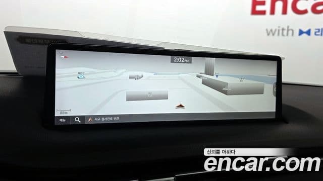 Genesis GV70 2023 — ფოტო 14/20