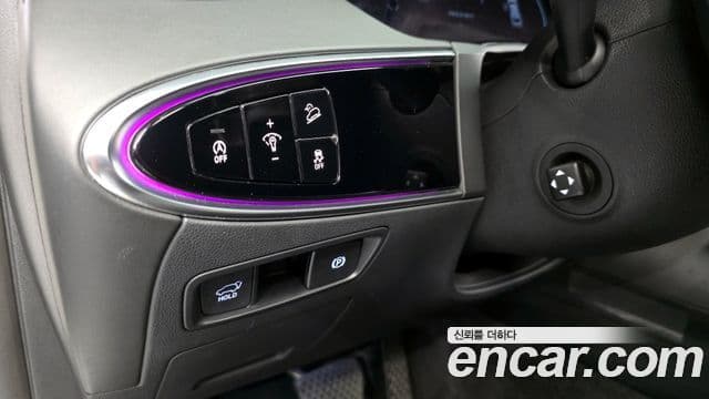 Genesis GV70 2023 — Şəkil 12/38