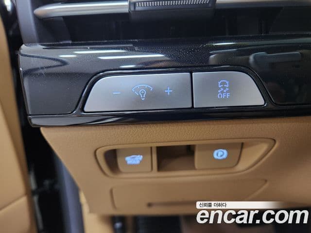 Genesis Electrified G80 2024 — фото 4 из 20