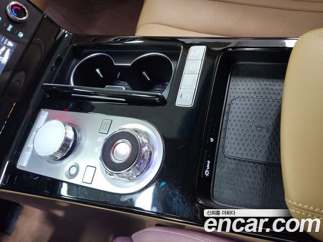 Genesis Electrified G80 2024 — ფოტო 13/20