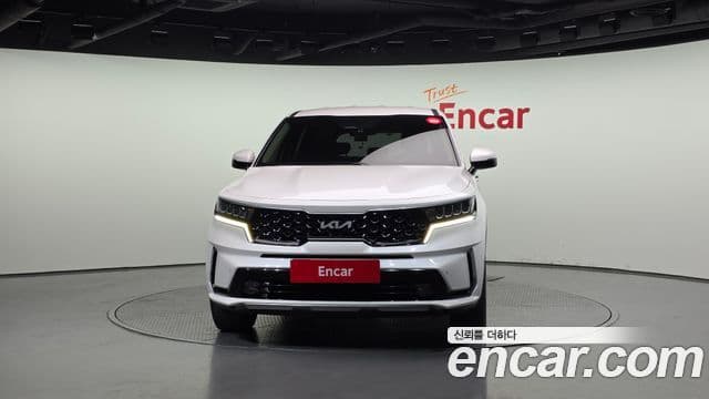 Kia Sorento 2022 — Фото 3/20