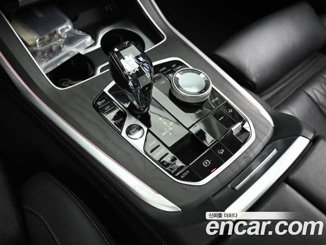 BMW X7 2021 — Şəkil 9/20