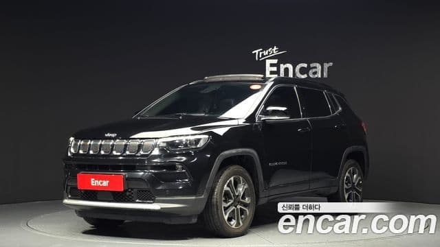 Jeep Compass 2022 — ფოტო 10/20