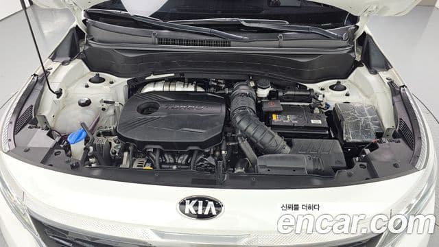 Kia Seltos 2020 — Şəkil 6/20