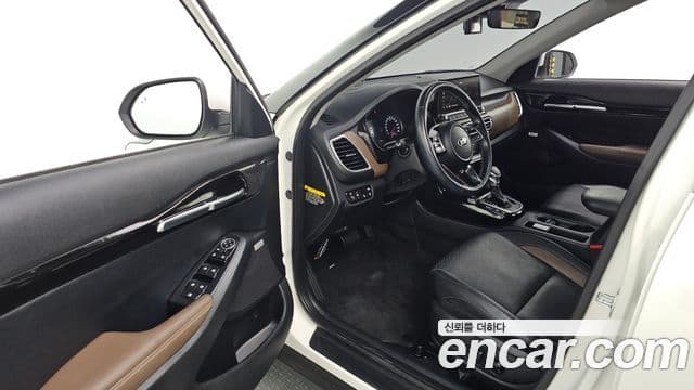 Kia Seltos 2020 — Şəkil 10/20
