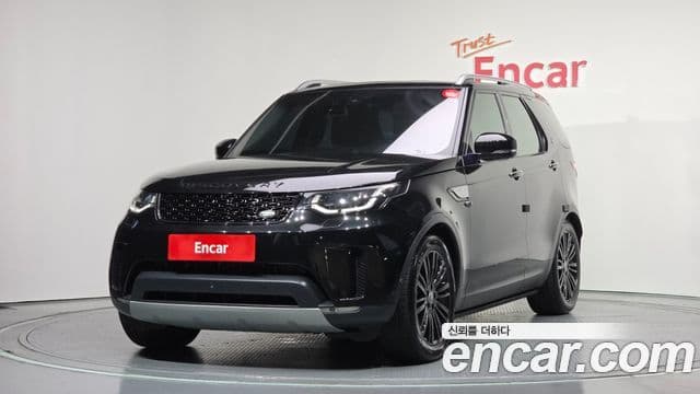 Land Rover Discovery 5 2019 — Şəkil 9/20