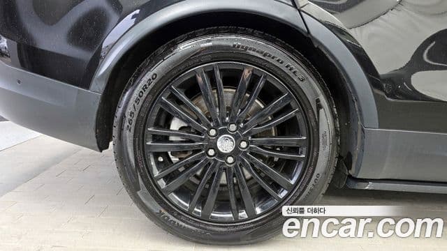Land Rover Discovery 5 2019 — Şəkil 4/20