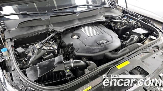 Land Rover Discovery 5 2019 — Şəkil 5/20