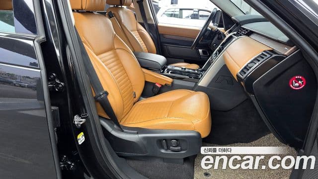 Land Rover Discovery 5 2019 — Şəkil 11/20