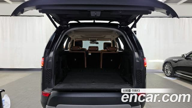 Land Rover Discovery 5 2019 — Şəkil 20/20