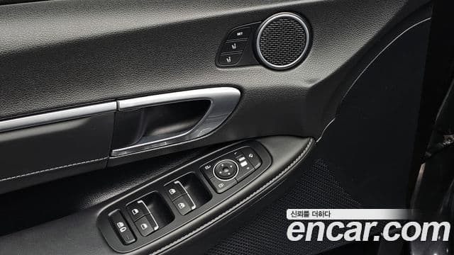 Hyundai Sonata 2021 — Фото 17/20