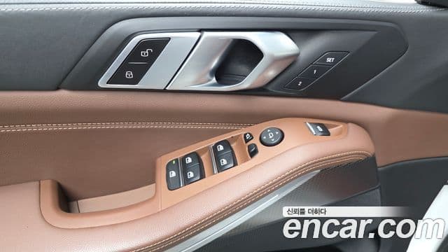 BMW X5 2022 — Photo 9/20