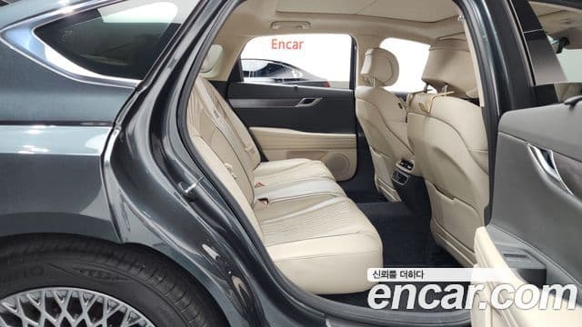 Genesis Electrified G80 2021 — Şəkil 11/20