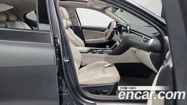 Genesis G70 2018 — Şəkil 11/20
