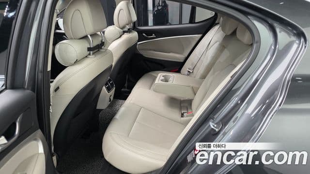 Genesis G70 2018 — Şəkil 12/20