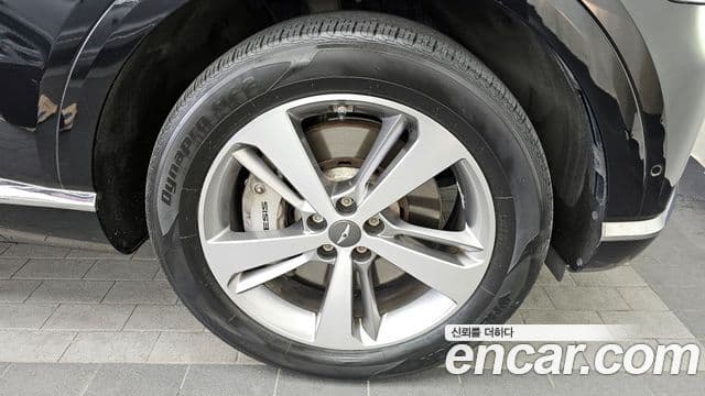 Genesis GV80 2020 — ფოტო 27/37