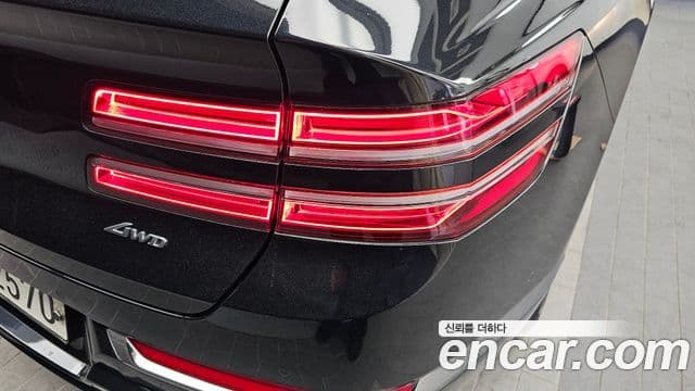 Genesis GV80 2020 — ფოტო 19/37