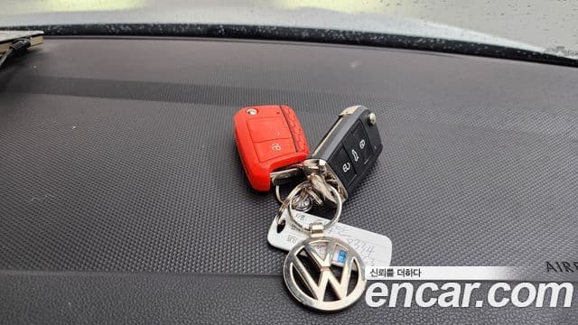 Volkswagen Tiguan 2019 — Фото 15/20