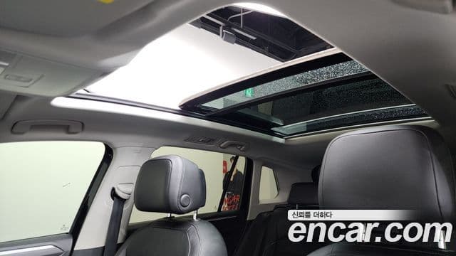Volkswagen Tiguan 2019 — Şəkil 16/20