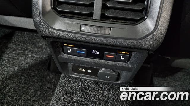 Volkswagen Tiguan 2019 — Şəkil 19/20