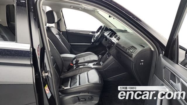 Volkswagen Tiguan 2019 — Photo 34/34