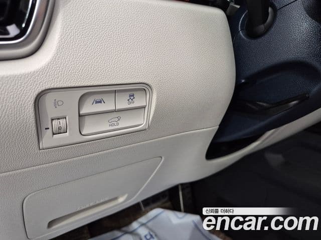 Kia Sorento 2021 — ფოტო 13/20