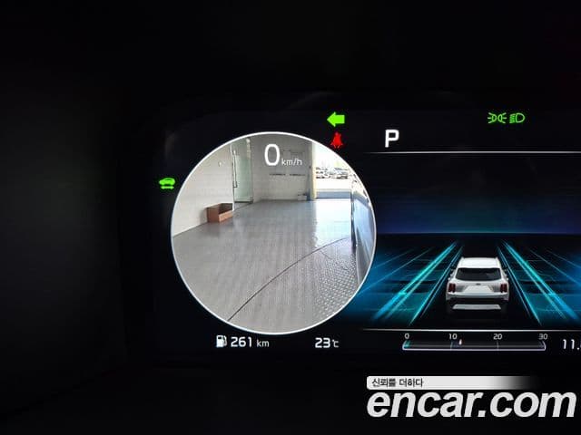 Kia Sorento 2021 — ფოტო 16/20