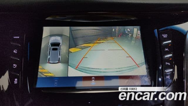 Cadillac Escalade 2018 — Şəkil 13/20