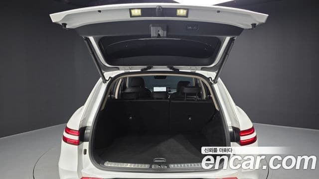 Genesis GV70 2022 — Şəkil 20/20