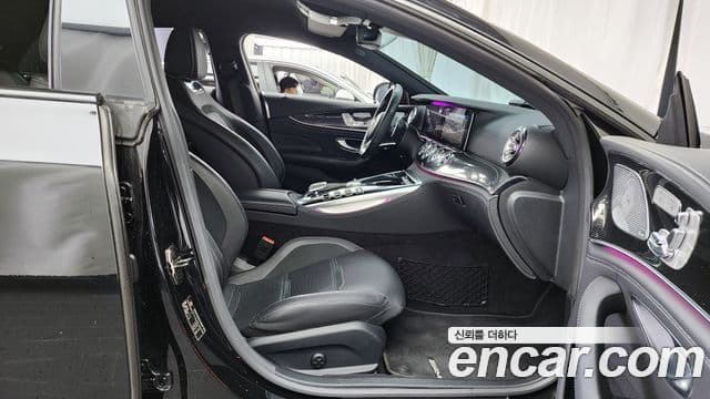 Mercedes-Benz AMG GT 2020 — Фото 11/20