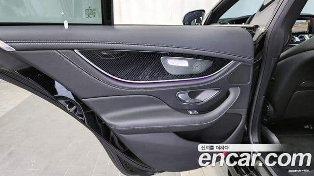 Mercedes-Benz AMG GT 2020 — ფოტო 9/35