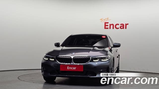BMW 3 Series 2019 — Фото 3/20