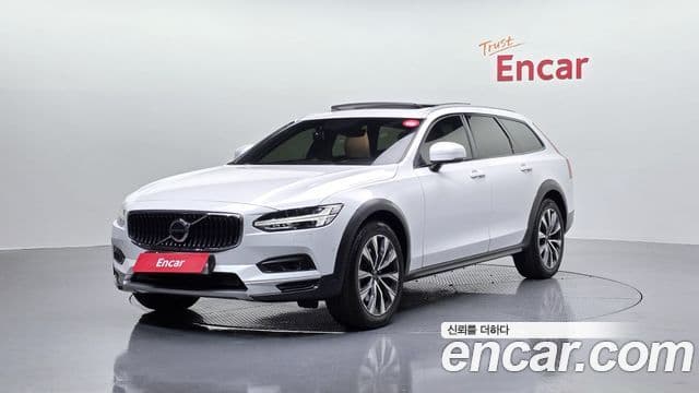 Volvo V90 Cross Country 2021 — Фото 10/20
