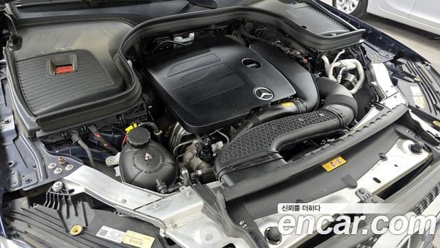 Mercedes-Benz GLC-Class 2022 — ფოტო 6/20