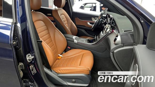 Mercedes-Benz GLC-Class 2022 — ფოტო 11/20