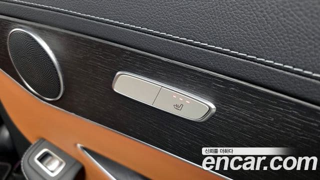 Mercedes-Benz GLC-Class 2022 — ფოტო 19/20
