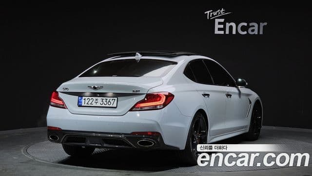 Genesis G70 2018 — ფოტო 2/20