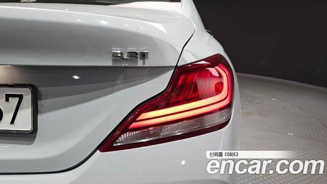 Genesis G70 2018 — ფოტო 2/32
