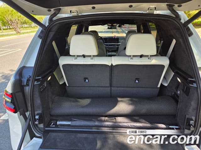 BMW X7 2025 — Photo 14/20