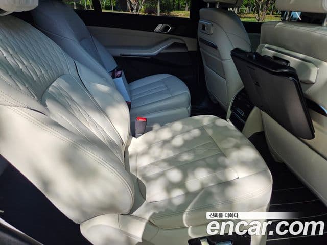BMW X7 2025 — Photo 17/20