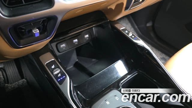 Kia Sorento 2021 — Фото 17/20