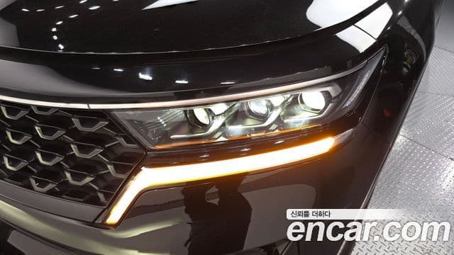Kia Sorento 2021 — Photo 8/31